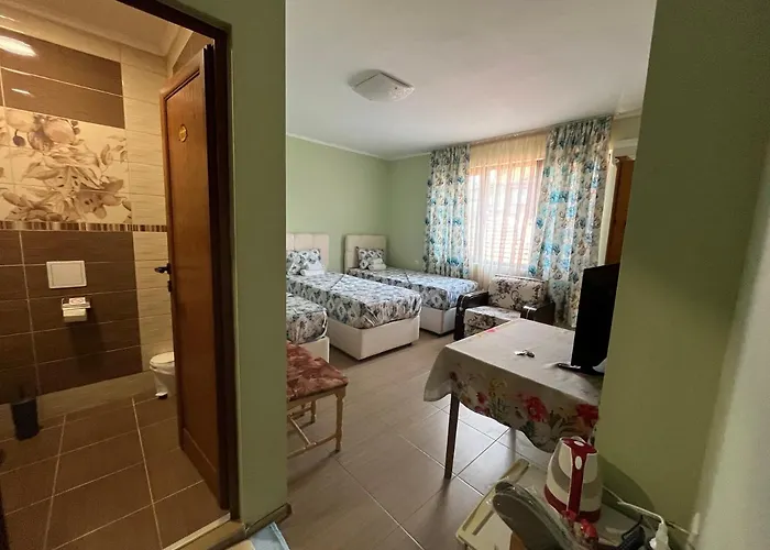 Daniel ゲストハウス ネセバル