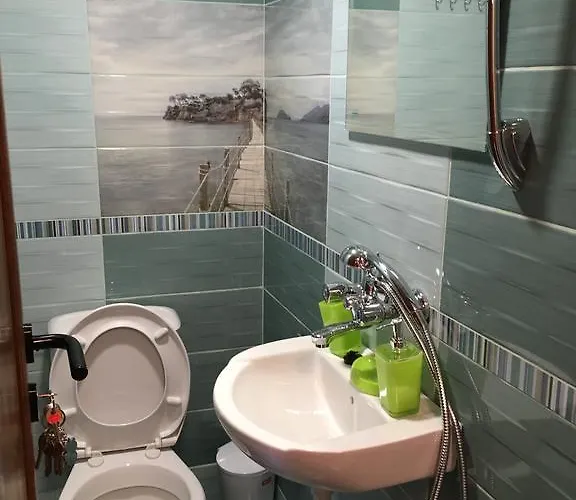 ゲストハウス Daniel *